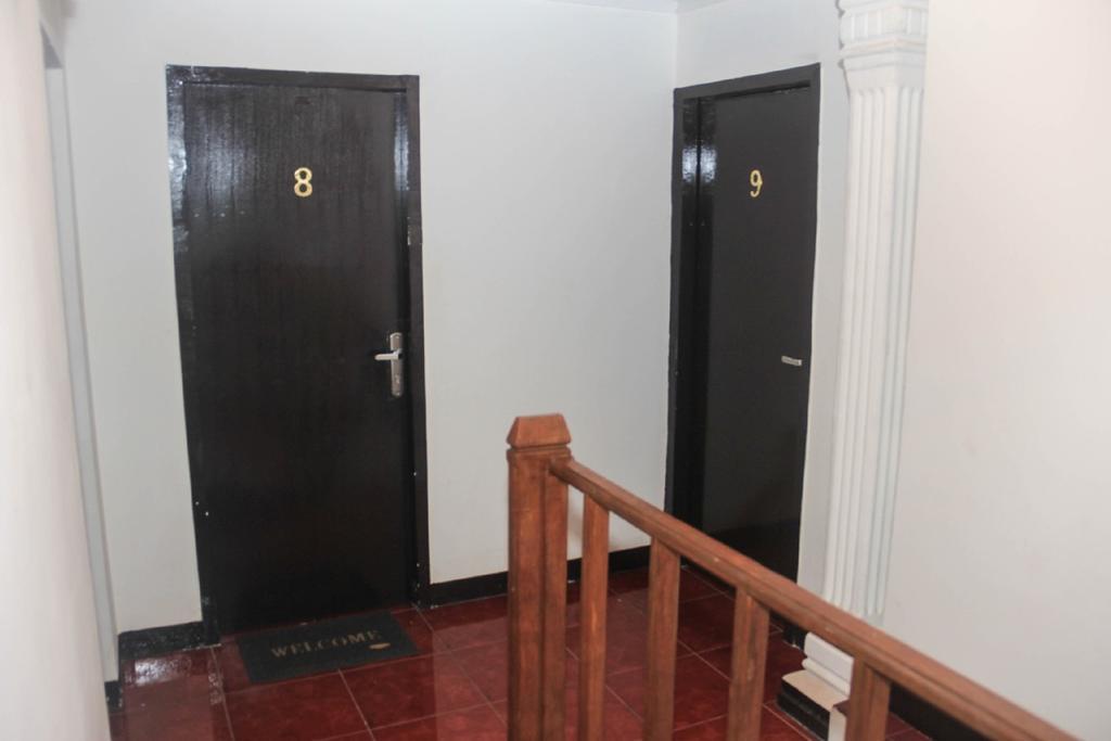 Pele Guesthouse Бандунг Экстерьер фото
